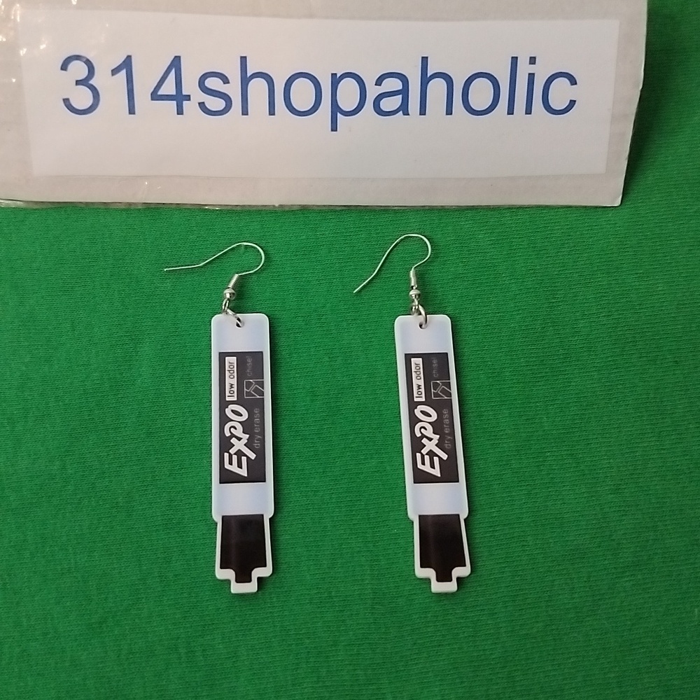 White / Black Pierced Earrings